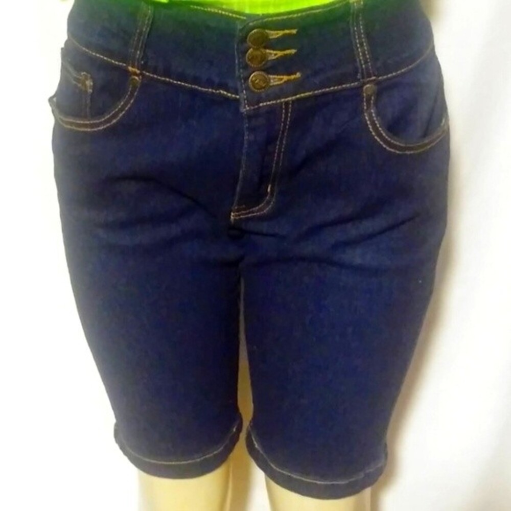 Blue Bermuda Shorts Size 20